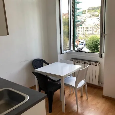 Cavour Affittacamere Ventimiglia