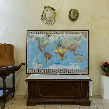 Cavour Affittacamere Ventimiglia