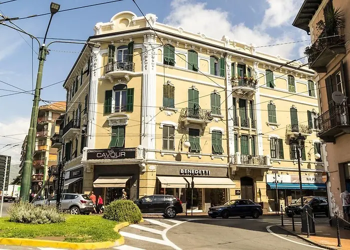 Cavour Вентимилья